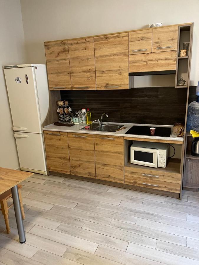 تشيرنيفتسي Hostel U Pottera المظهر الخارجي الصورة